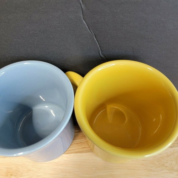 Lot Of 4 Fiestaware Red Blue Yellow Ceramic Solid 3.5 In Modern Coffee Mugs Bra - Picture 3 of 9